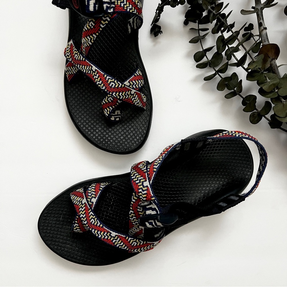 Chaco Sport Sandals Toe Loop Adjustable Strap Classic Performance Footwear 8